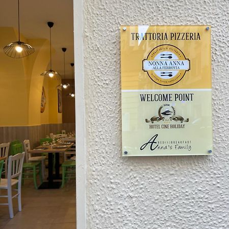 Hotel Cineholiday Napoli Eksteriør billede
